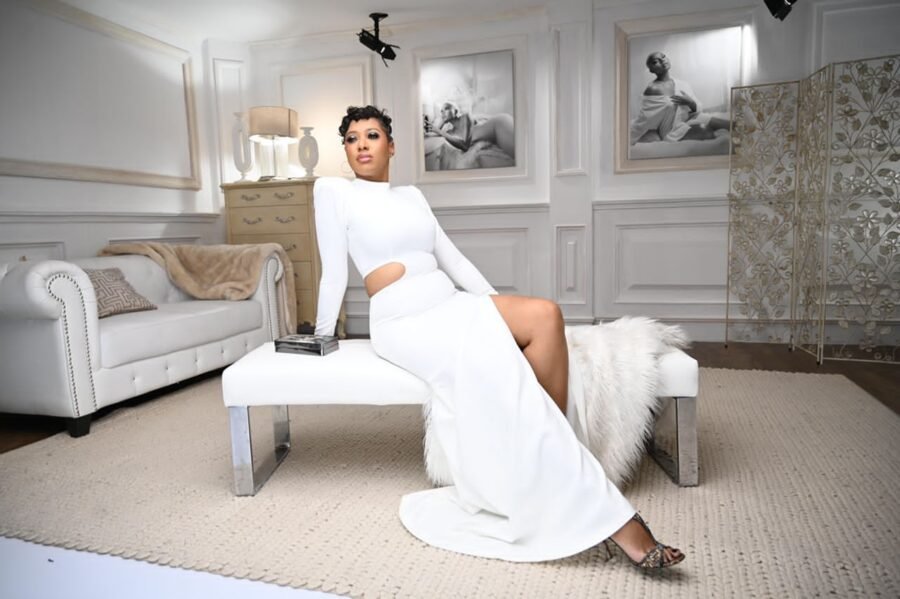 Carter Gown - Image 2